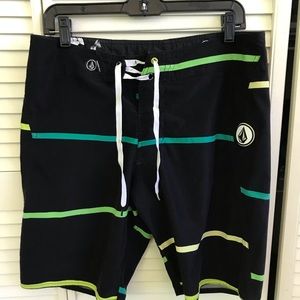 Volcom board shorts